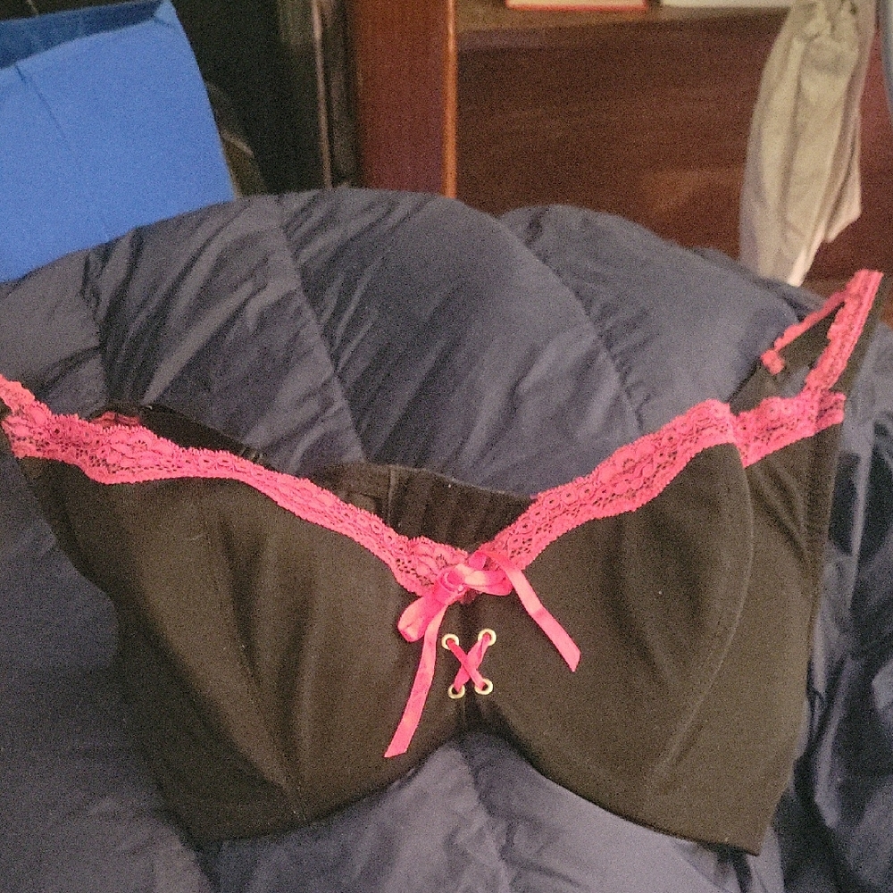 Frederick's of Hollywood Black Bra with Pink Lace Trim